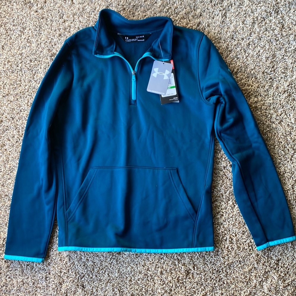 Brand new Under Armour pullover